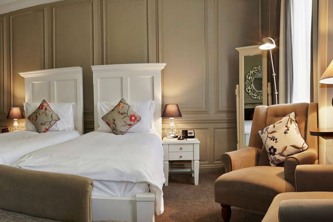 Vanbrugh House Hotel Оксфорд Экстерьер фото
